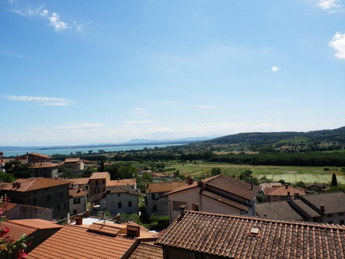 Appartamento Oscar Tuoro sul Trasimeno Exteriör bild