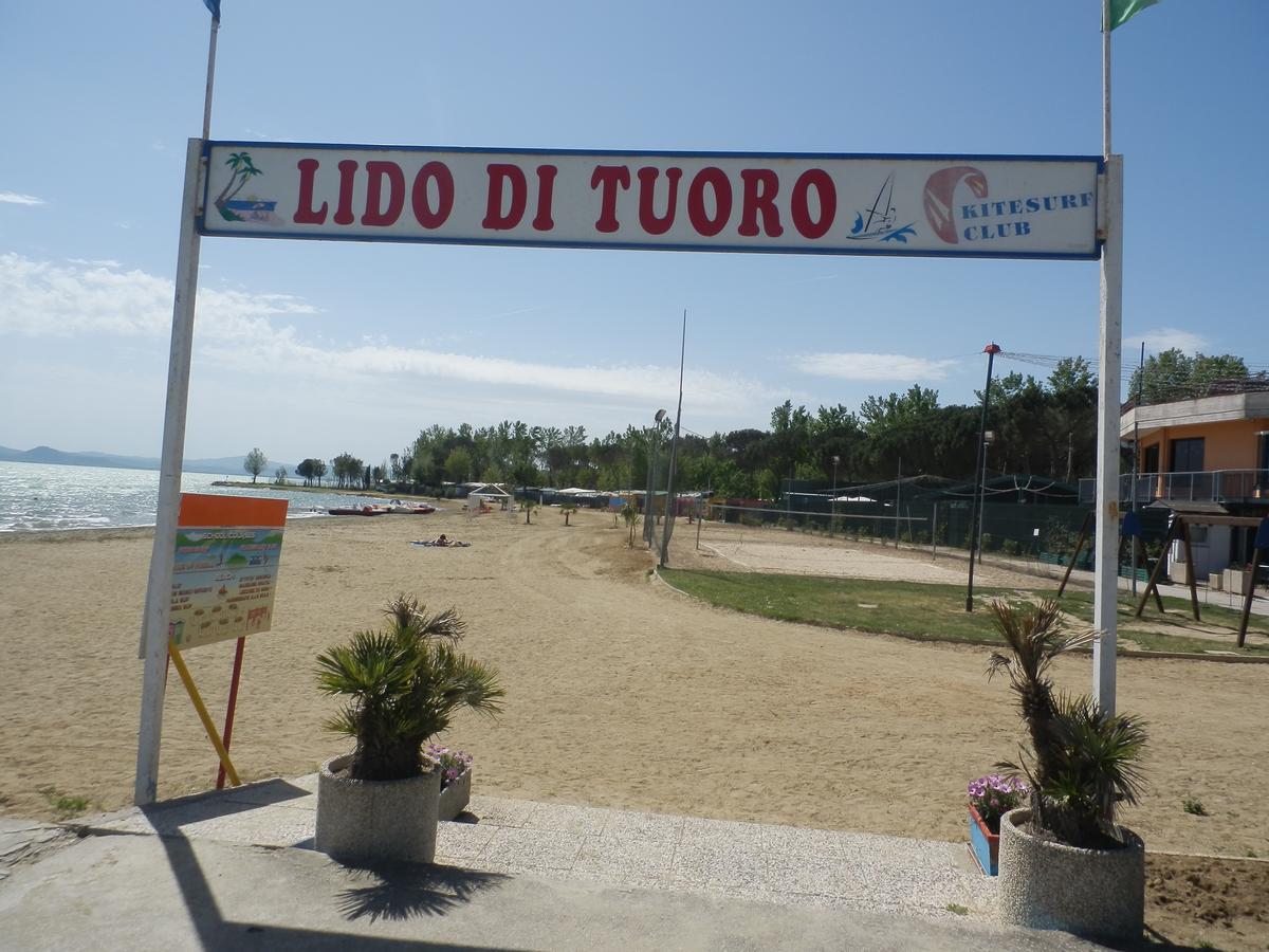 Appartamento Oscar Tuoro sul Trasimeno Exteriör bild